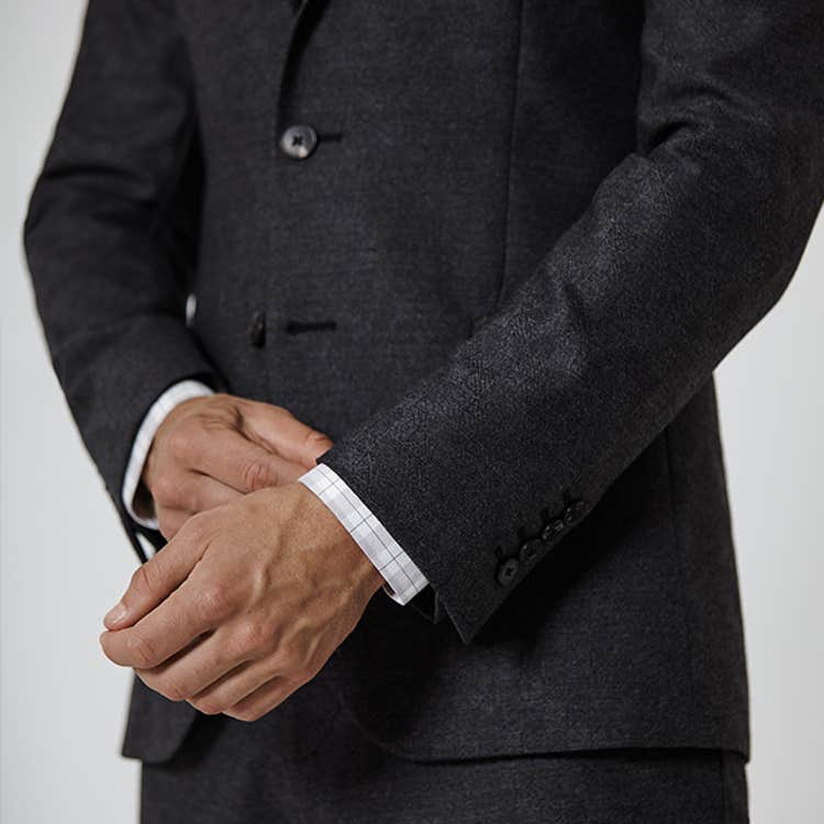How Long Should My Suit Sleeves Be?
